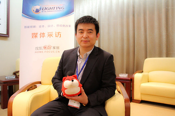 歐切斯總經(jīng)理接受采訪